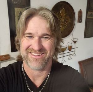 Meet your Posher, Gary